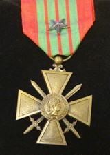 Croix de guerre  . 1947 